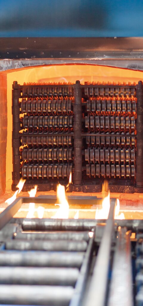 Cementácia: moderné tepelné spracovanie v RÜBIG. Cementovanie pre maximálne zaťažené oceľové súčiastky.