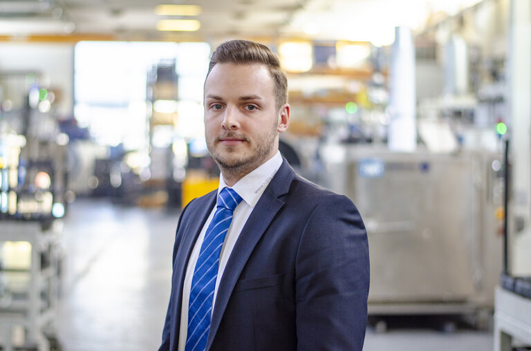 Odborník na tepelné spracovanie od RÜBIG v prevádzke