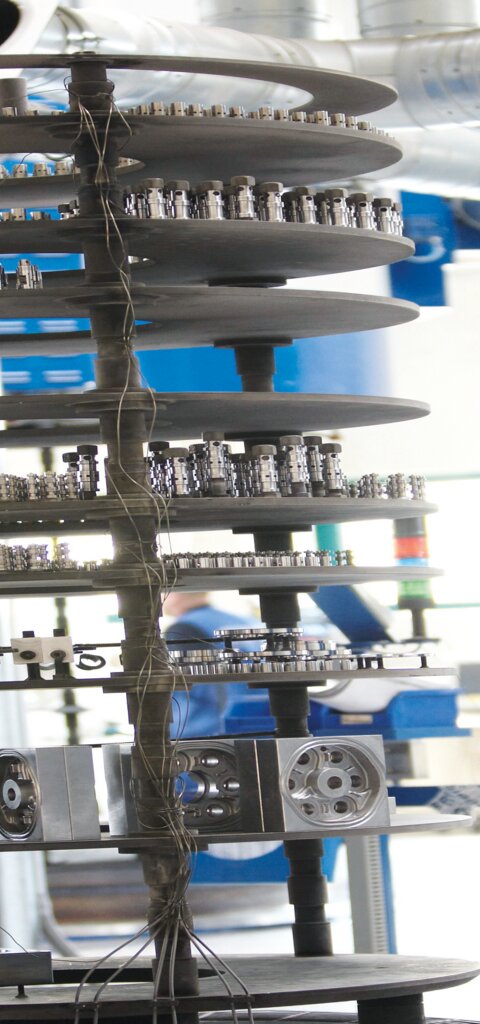 Plasma nitriding with plasma nitriding systems from RUBIG - loaded fixture before heat treatment process